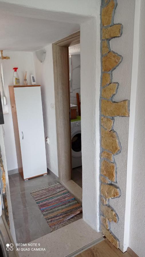 Holiday Home Marija Vrlika Εξωτερικό φωτογραφία