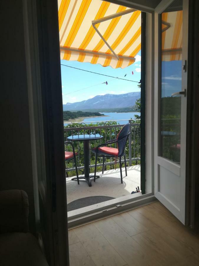 Holiday Home Marija Vrlika Εξωτερικό φωτογραφία