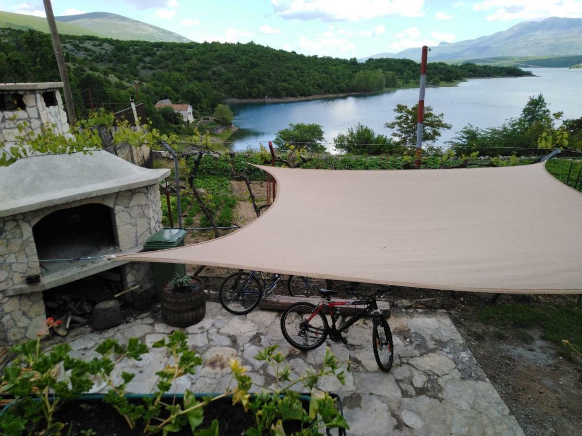 Holiday Home Marija Vrlika Εξωτερικό φωτογραφία